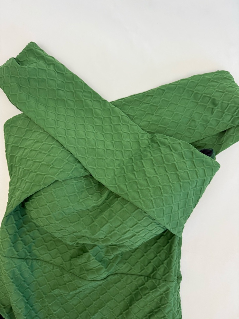 Hermoza Juliana Off-Shoulder One-Piece Swimsuit Kelly Green Swim Bathing Suit - Picture 3 of 8